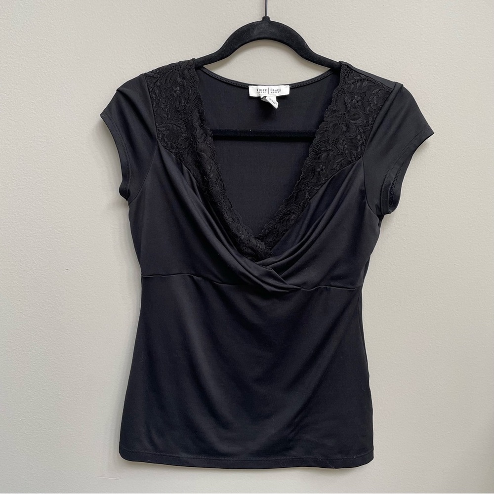 White House Black Market Black Lace Embroidered Fitted Cap Sleeve Top - Size S